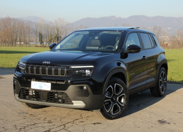 Jeep Avenger Summit 1.2 Turbo e-hybrid - AUTOMATICA - TETTO APRIBILE